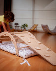 Montessori Kletterbogen aus Holz – Stars