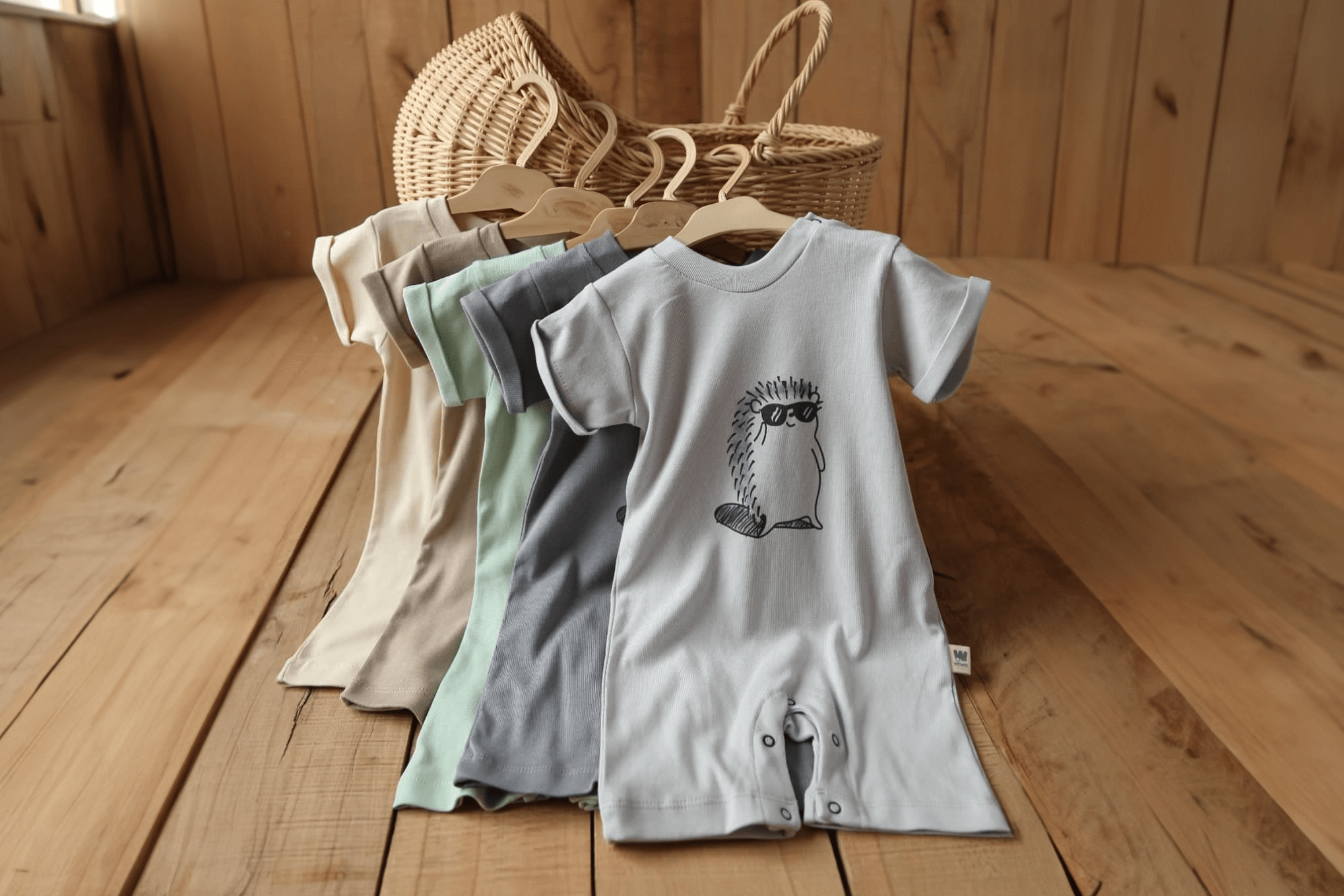 "SunnyHog Cotton Cuddle" Strampler - Fünf Farben