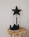 Schwarze  Krone und Zauberstab