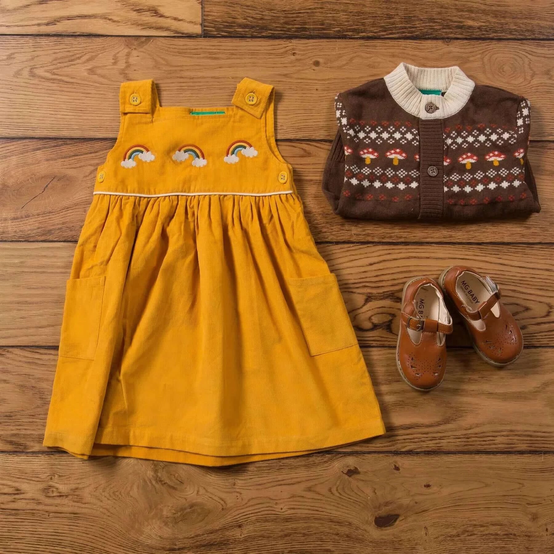 Embroidered Rainbow Corduroy Pinny Kleid - Cheeky Nomads