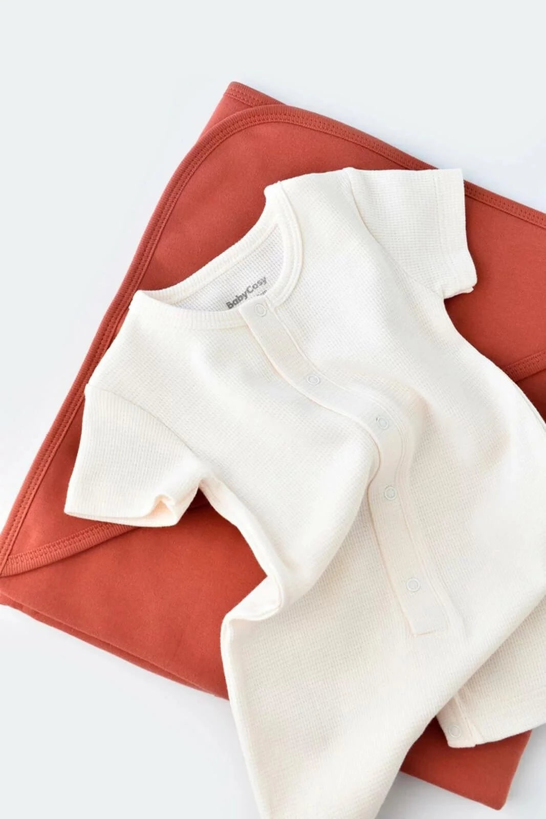 Kurzarm-Strampler aus Bio-Baumwolle - Cheeky Nomads