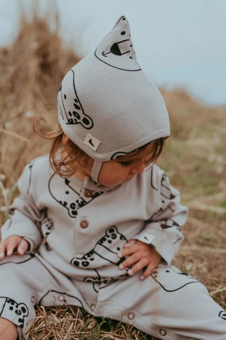 Chapeau léopard des neiges