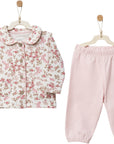 Zweiteiliges Andywawa Baby-Pyjama Floral Dreams mit geblümtem Knopfoberteil und rosafarbener Hose aus Baumwolle