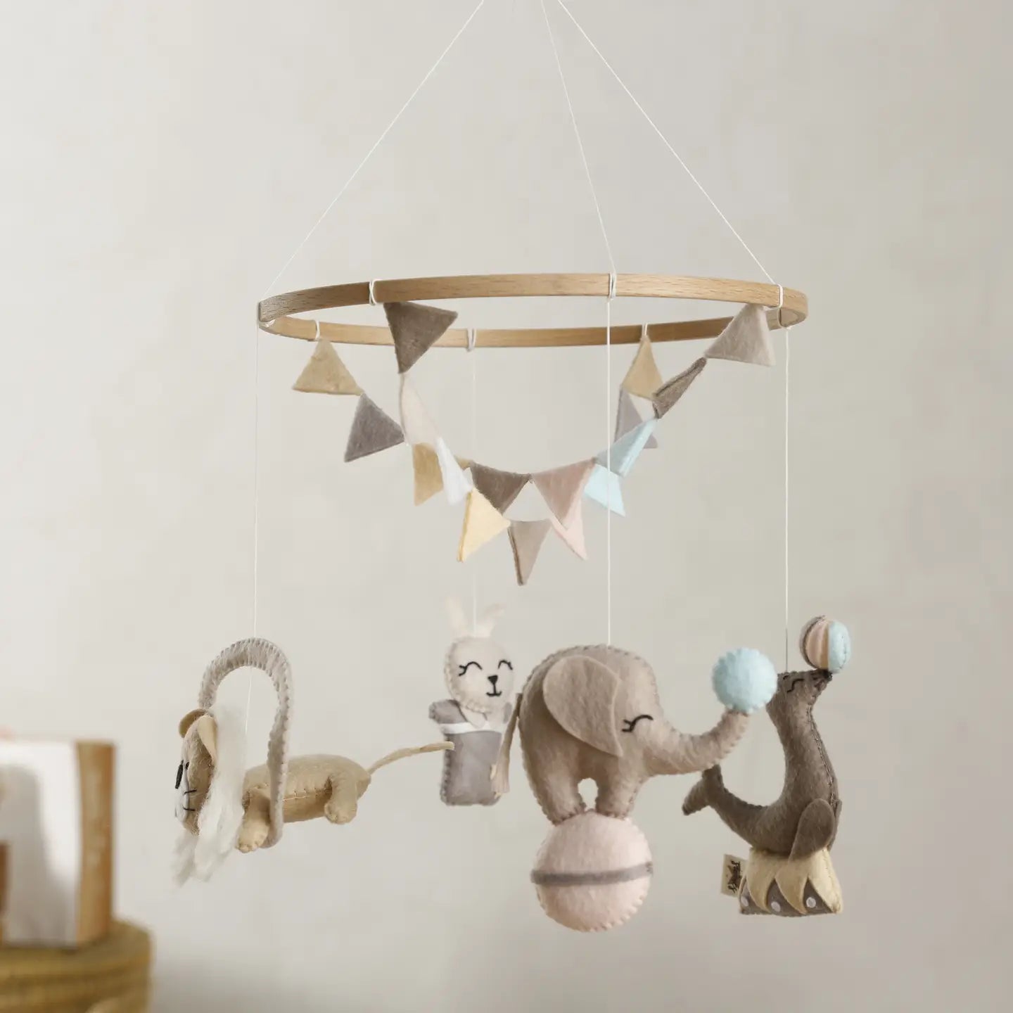 CIRCUS Baby Mobile