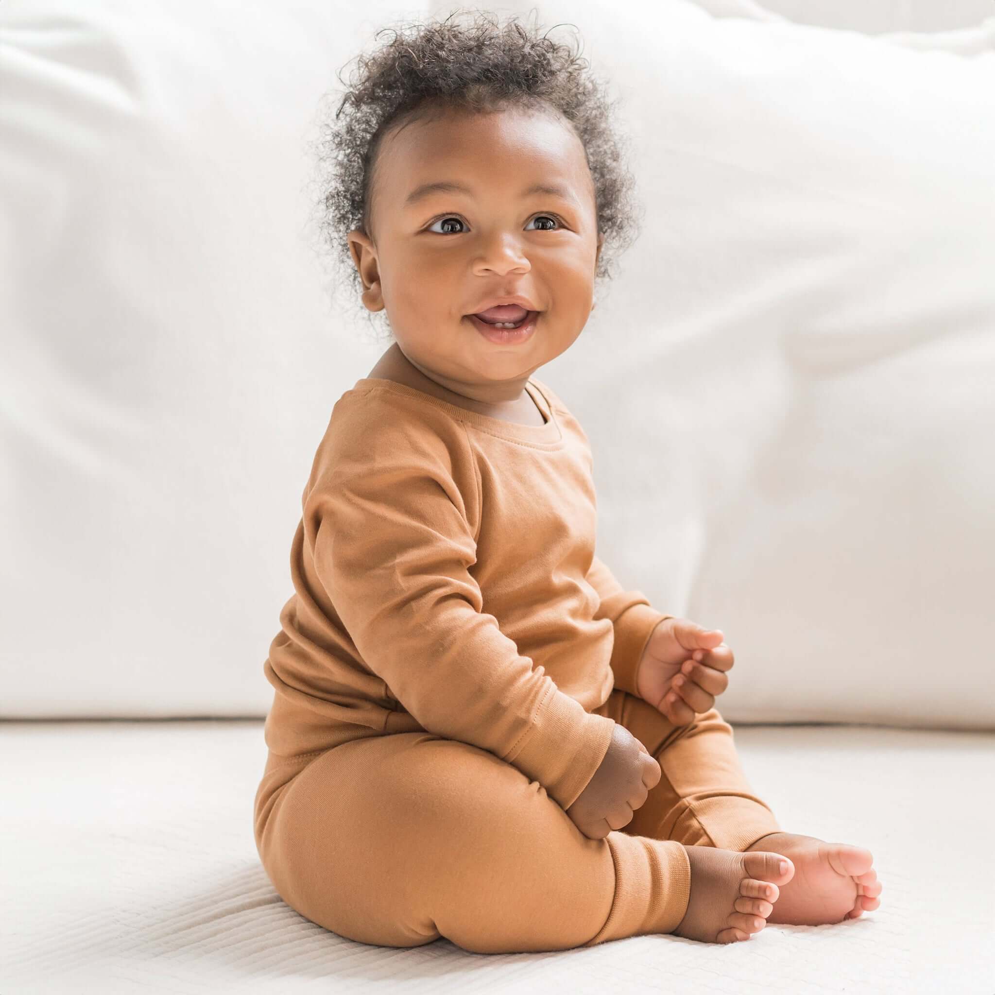 Suesses Baby in Portland Sweatshirt_Jogginghose in Ingwer